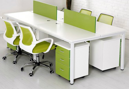 Bàn làm việc nhân viên