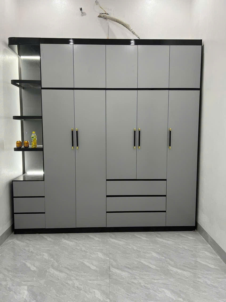 Tủ quần áo gỗ công nghiệp màu xám