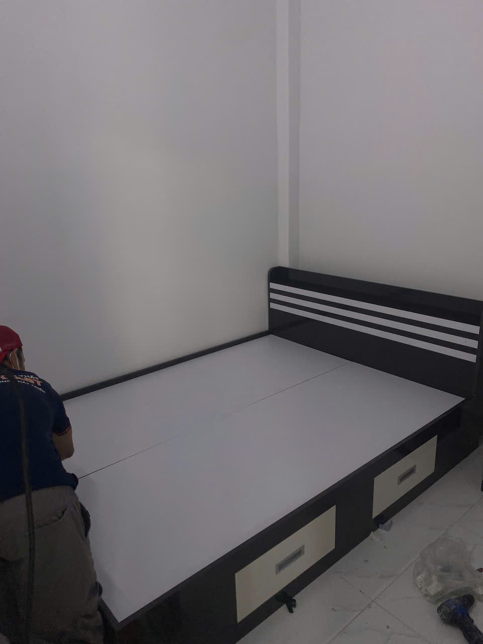 Giường gỗ 2 hộc tủ